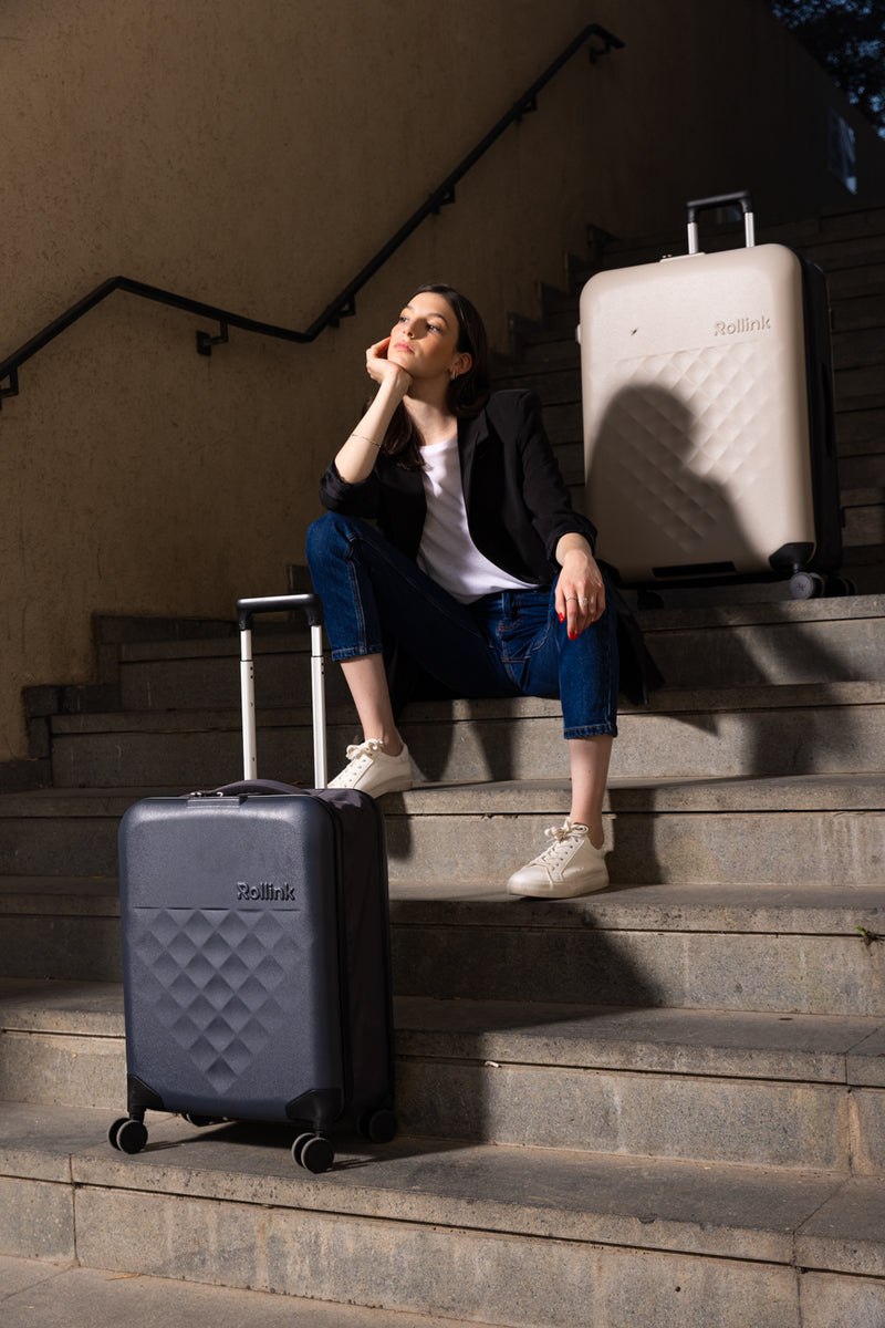 New! World's Thinnest Collapsible Suitcase 360 Degree Spinner Grey (Israel)