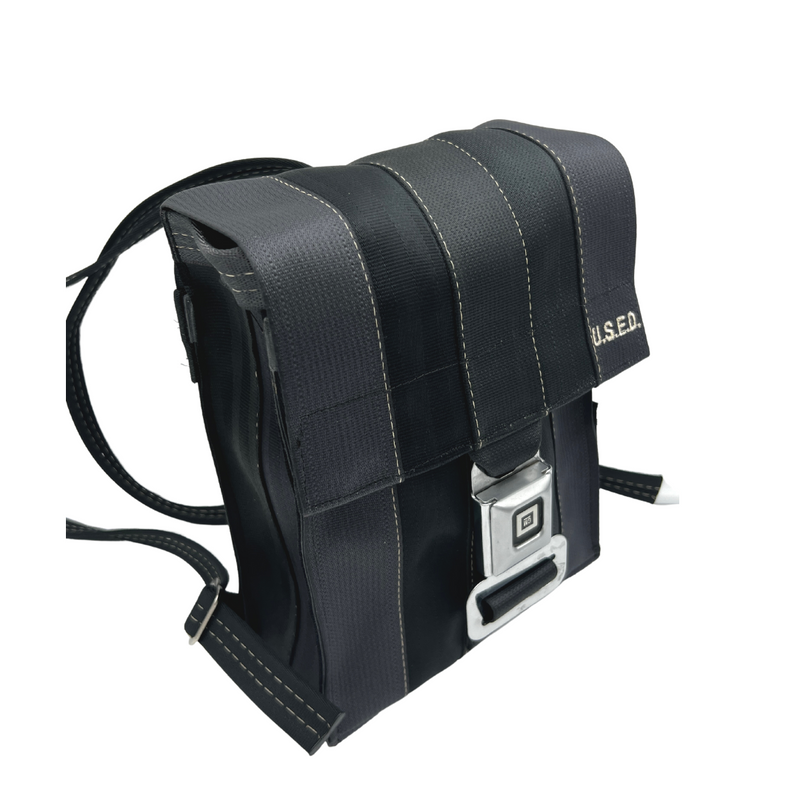 Upcycled Seatbelt Convertible Crossbody Knapsack w/Seatbelt Buckle Bag | Black (Canada)