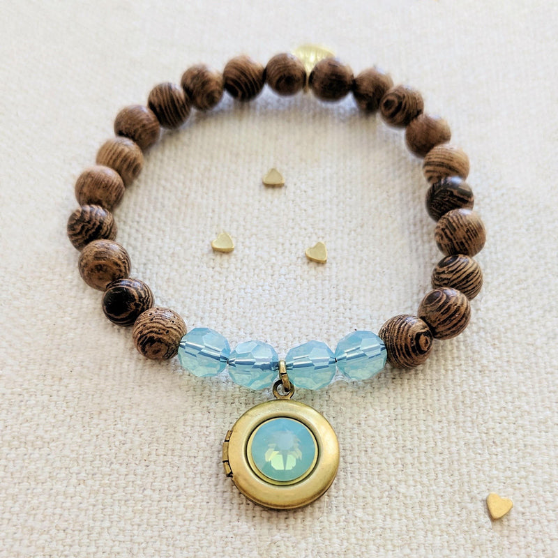 TURKS & CAICOS | Wood Bead Locket Bracelet (Canada)