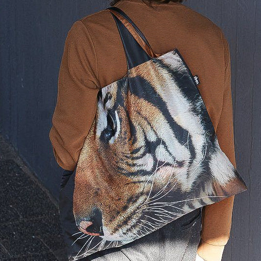 National Geographic "PhotoArk" Pocket Totebag | Malayan Tiger